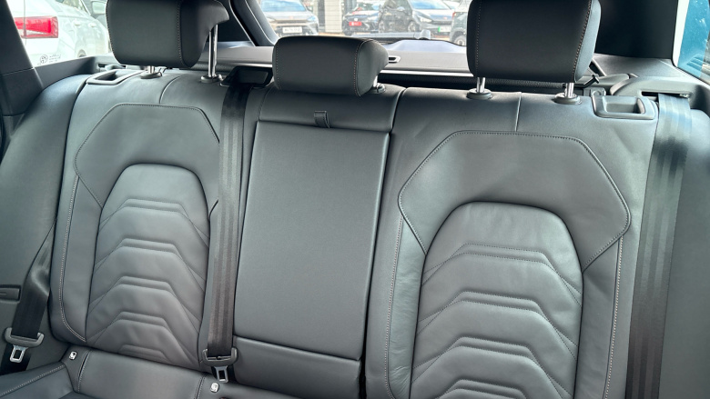 CUPRA Leon 1.5 eHybrid 204 Shadow Edition 5dr DSG Estate